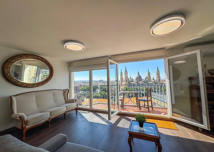 Views To El Pilar- Turistea * 萨拉戈萨