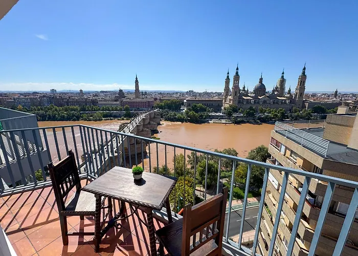 Views To El Pilar- Turistea 萨拉戈萨